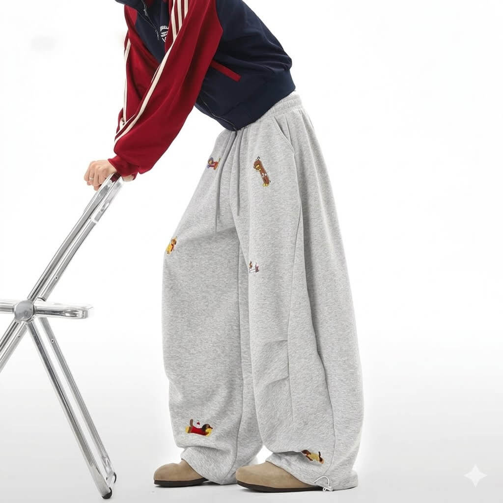 Retro Fashion Sausage Dog Embroidery Sweatpants Women Spring Casual Wide Leg Pants Japanese Style Loose Fit Straight Joggers Plus Size Couple Long Trousers