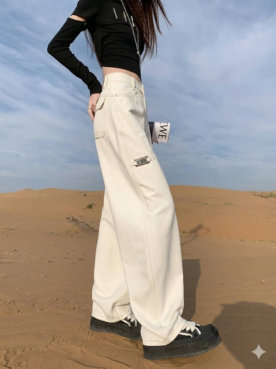 Women's High-Waisted Curved Leg Jeans - Slimming Wide Leg Denim Trousers, Retro Loose Floor Length Pants with Unique Back Pockets