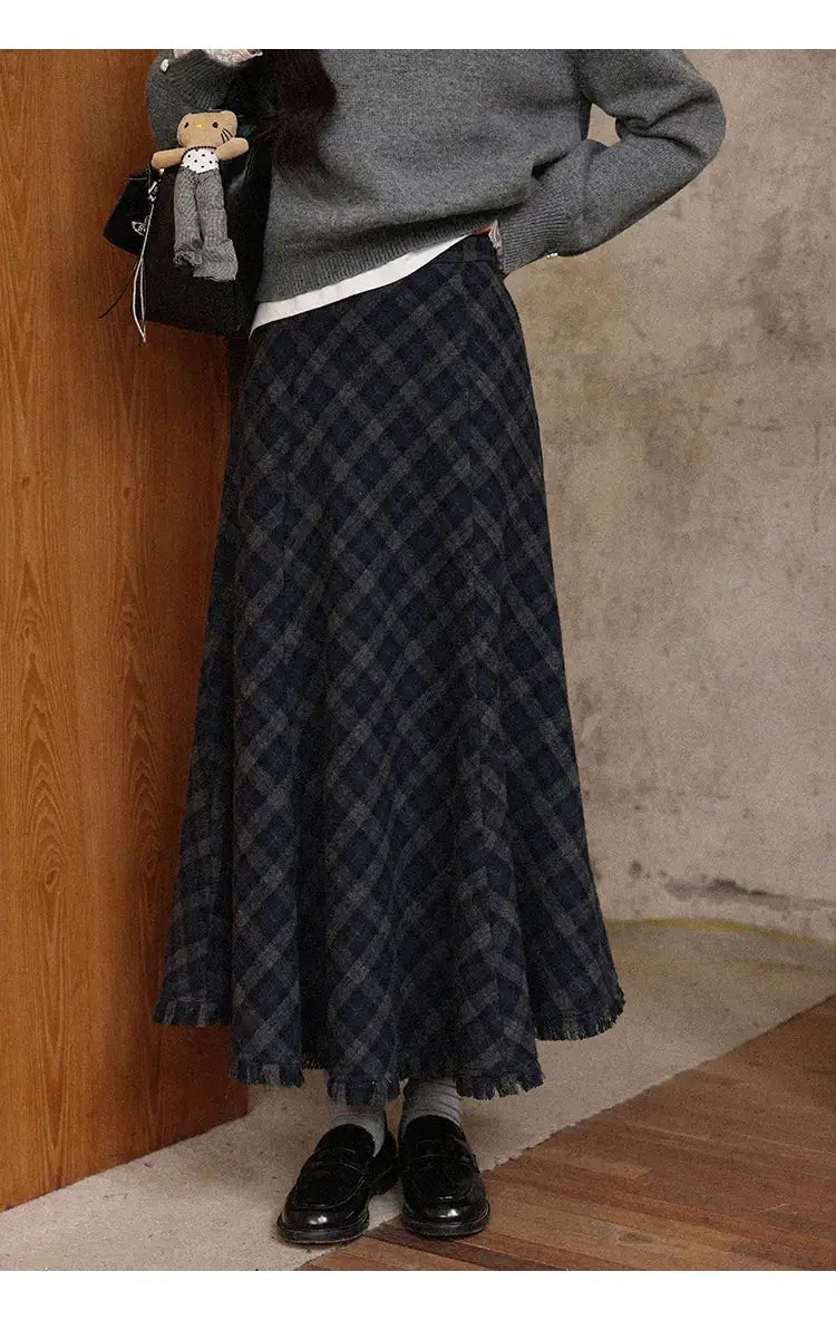Gray Plaid A-Line Fishtail Midi Skirt with Tassel Trim - High-Waist Checkered Long Skirt for Office & Casual Wear